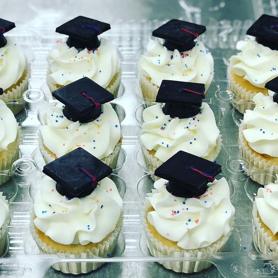 Custom cupcakes by Sweet Escape Cake Company, Indianapolis