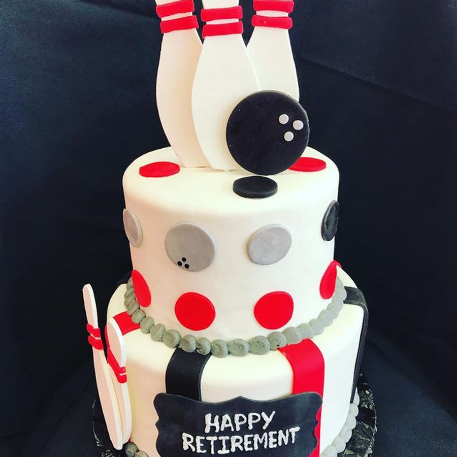 Retirement cake by Sweet Escape Cake Company, Indianapolis