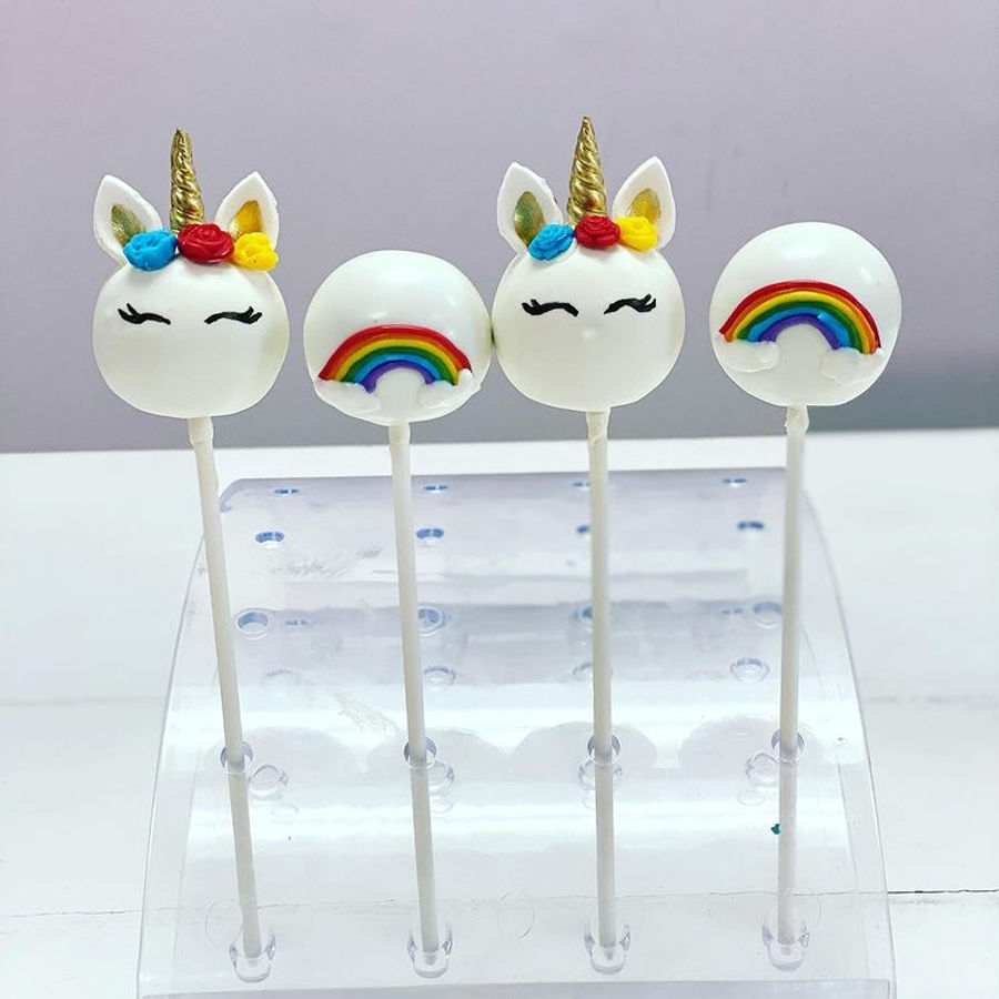 Cake pops by Sweet Escape Cake Company, Indianapolis