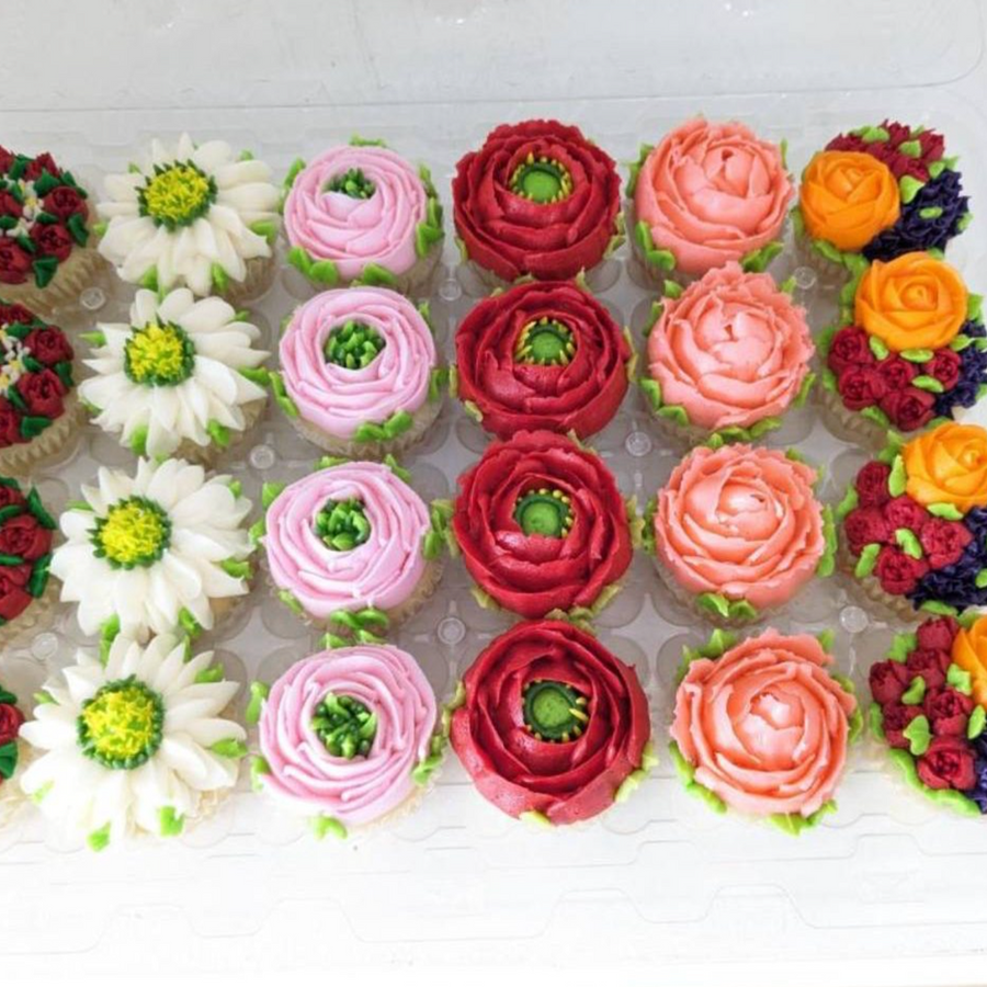 Custom cupcakes by Sweet Escape Cake Company, Indianapolis