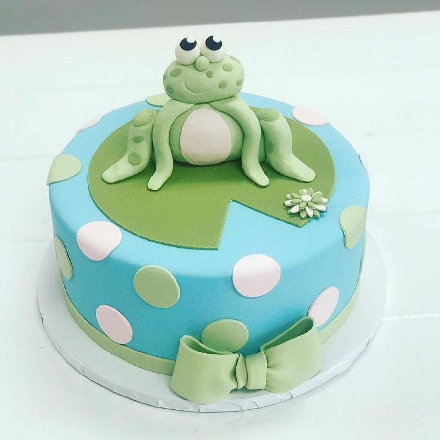 Baby shower cake by Sweet Escape Cake Company, Indianapolis