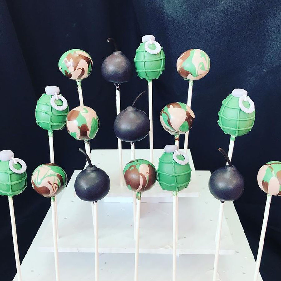Cake pops by Sweet Escape Cake Company, Indianapolis