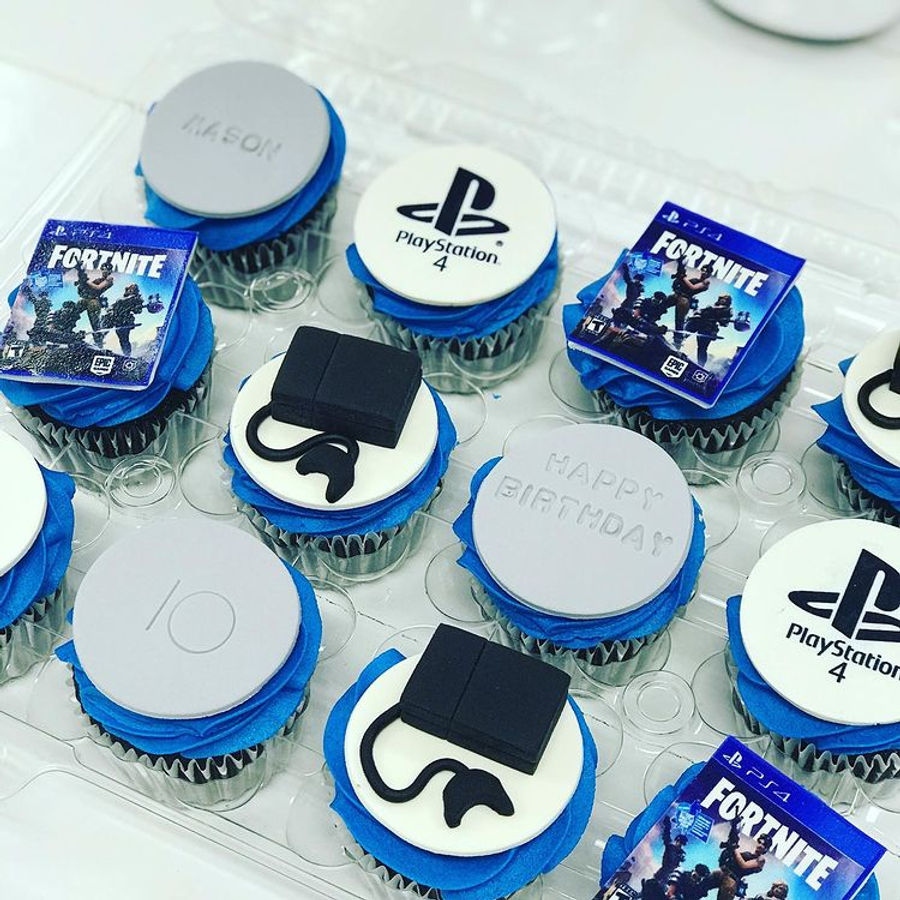 Custom cupcakes by Sweet Escape Cake Company, Indianapolis