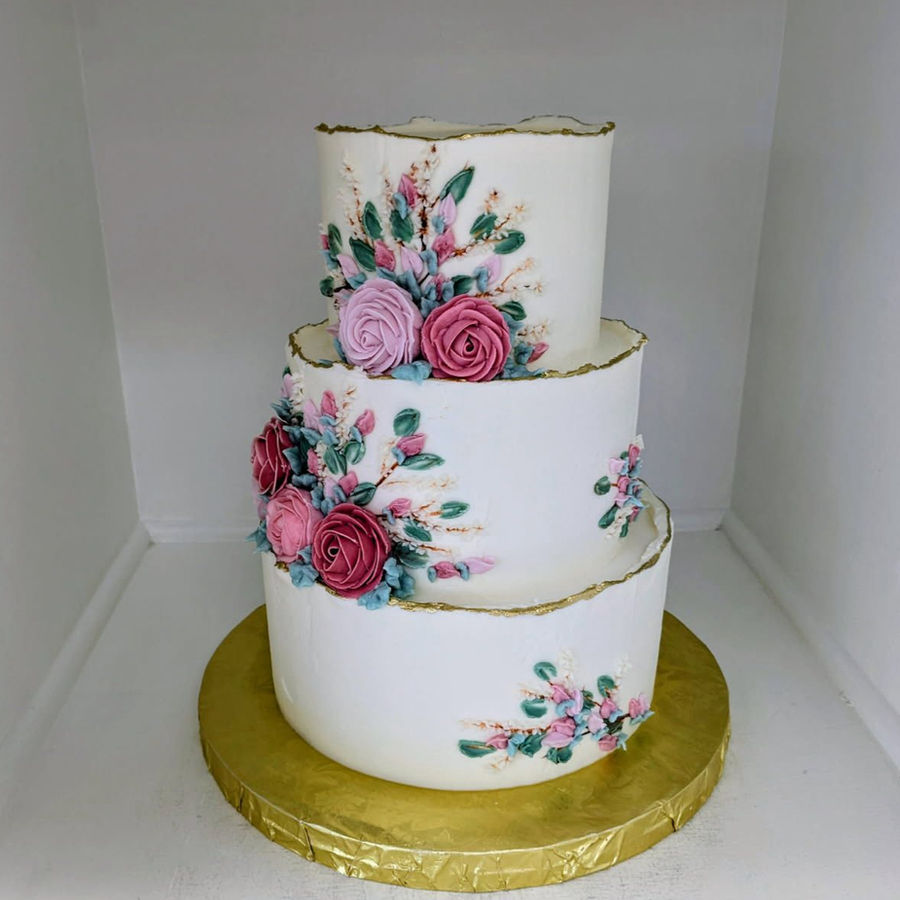 Wedding cake by Sweet Escape Cake Company, Indianapolis