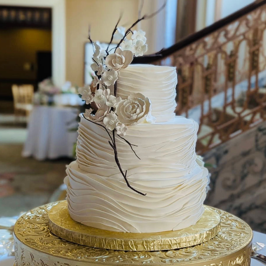 Wedding cake by Sweet Escape Cake Company, Indianapolis